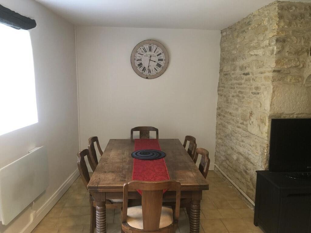 Blacksmiths Cottage In Blanzay - 3 Beds Extérieur photo
