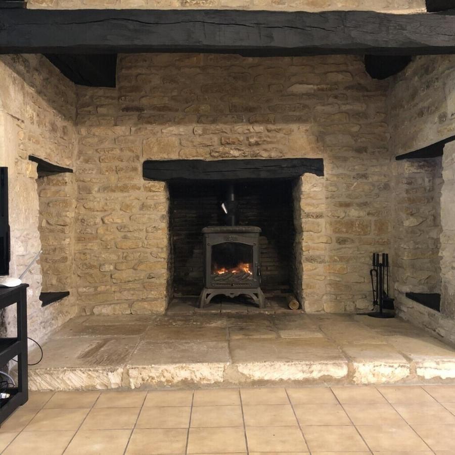 Blacksmiths Cottage In Blanzay - 3 Beds Extérieur photo